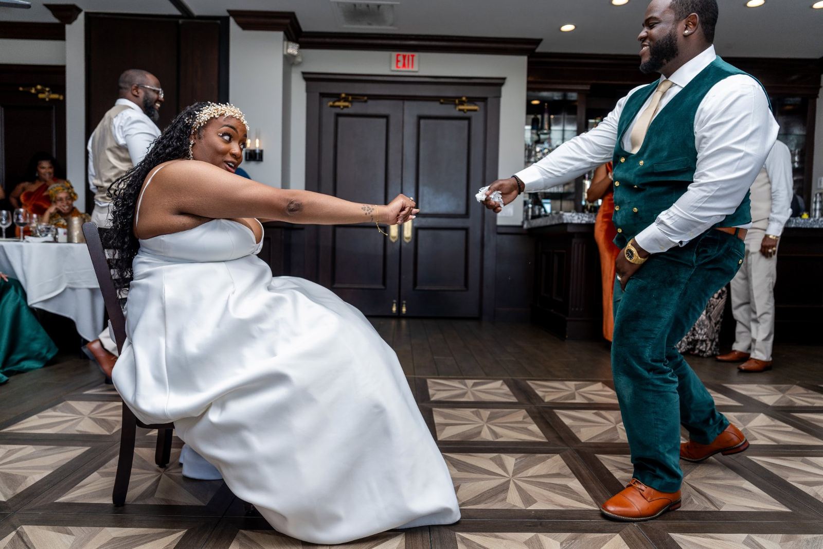 Las Vegas wedding photography — dancing at the reception