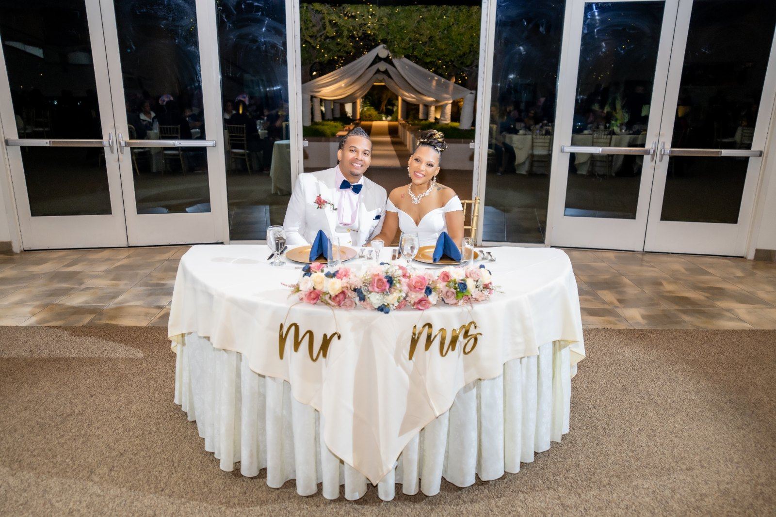 Las Vegas wedding photography — the sweetheart table set for the new Mr. & Mrs.