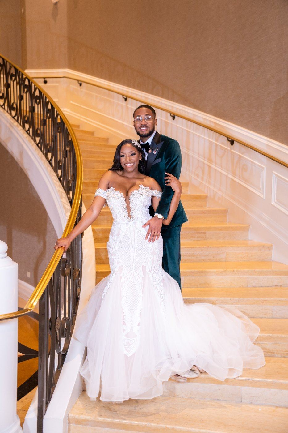 Las Vegas wedding photography — the couple posed on the resort’s grand staircase