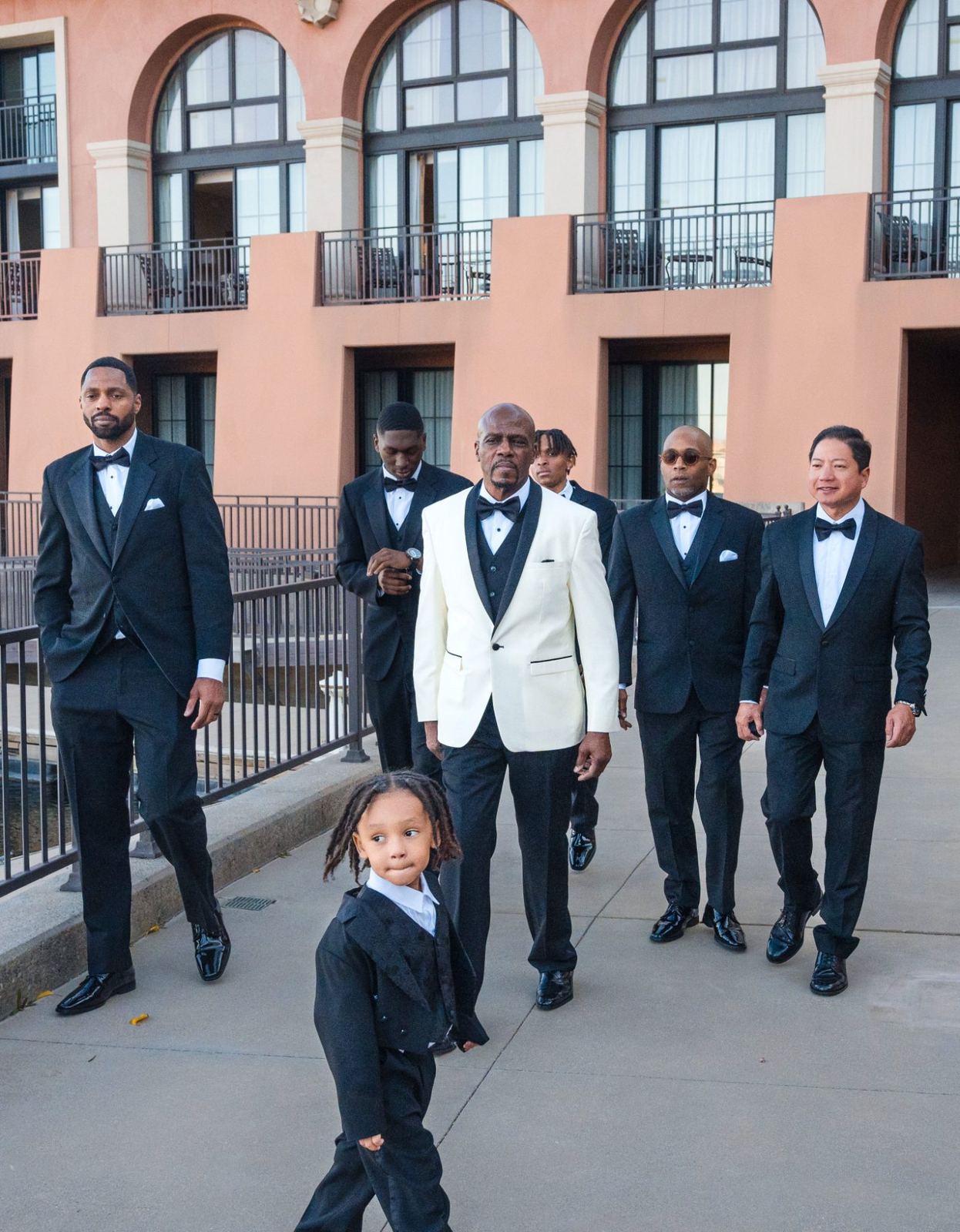 Las Vegas wedding photography — groom and groomsmen in the courtyard before the ceremony