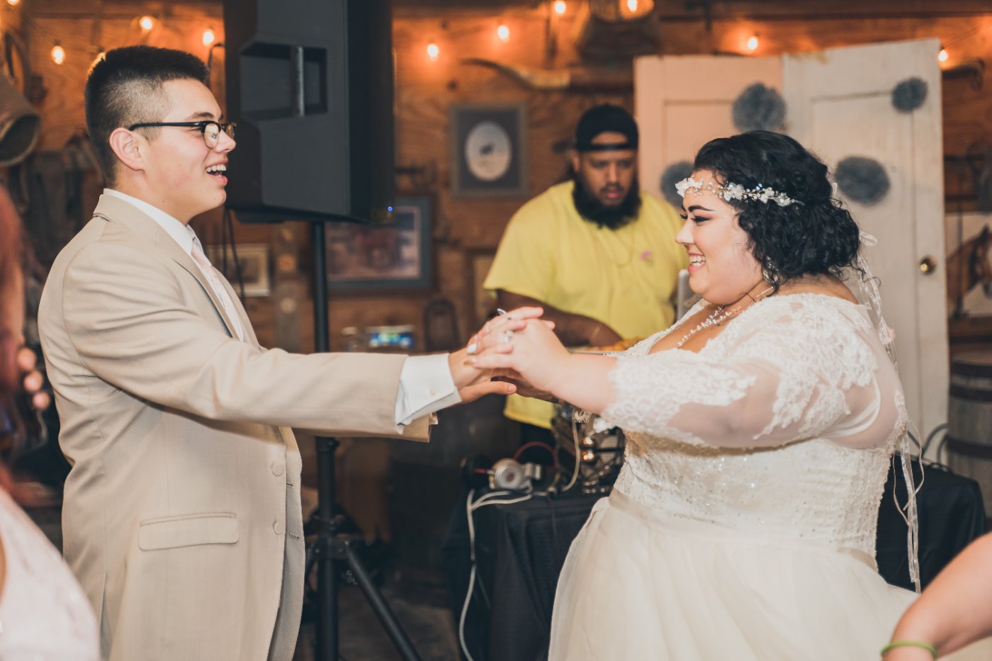 Las Vegas wedding photography — a spin on the dance floor